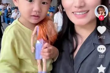 李亞鵬嬌妻獨自帶婆婆媽媽旅行,2歲夏夏成團寵,祖孫三代超有愛