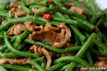 不能錯過的豆角炒肉,脆爽下飯,解饞飽腹,家人愛吃的家常菜