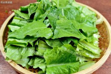 5月,吃菠菜芹菜不如吃它,全身是寶,才1元一斤,鮮嫩營養正當季