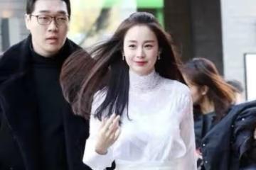 這是41歲該有的臉跟身材嗎？韓國女星金泰熙也太讓人羨慕了，這就是凍齡吧！