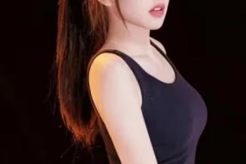 從鄰家女孩到時尚ICON，程瀟的25歲華麗蛻變！