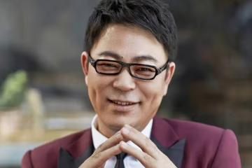 高亞麟私生活風波後妥協,與魏嘉達成撫養協議,並給孩子上戶口