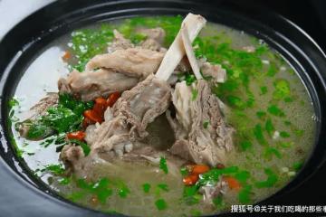 燉羊肉用料太多，難怪不好吃！只需3樣料，湯鮮肉香沒膻味