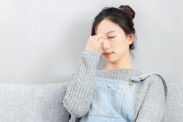 男人如果有這3種行為，說明他後悔出軌了，根本不想離！