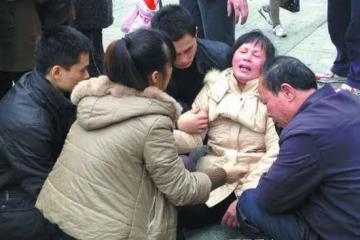 廣西一女主播被榜一大哥虐死，生前苦苦求饒：媽媽快來救救我