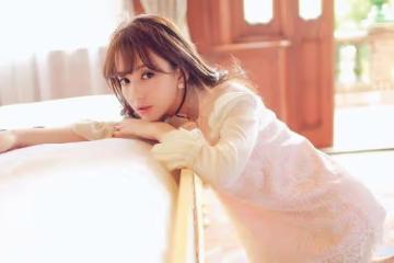 方媛曬母親節溫馨瞬間,家庭和諧美滿,母女同框顯貴氣