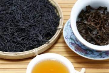 武夷紅茶正山小種有兩種口味,不難辨別,一聞就懂