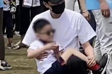 馮紹峰母親節發文!句句不離趙麗穎,曝兒子近照,還好不像馮紹峰