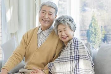 60歲大媽得寸進尺,再婚僅10天,大爺就嚇得要離婚:我實在受不了