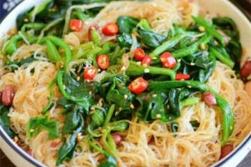 菠菜粉絲涼拌菜怎麼做好吃？教你一招，口感豐富，色香味俱全