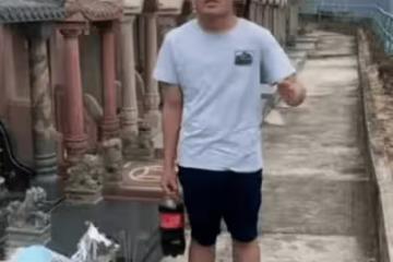 氣憤！黃家駒墓碑被砸！弟弟黃家強大肆汙衊內地人，網友要求道歉