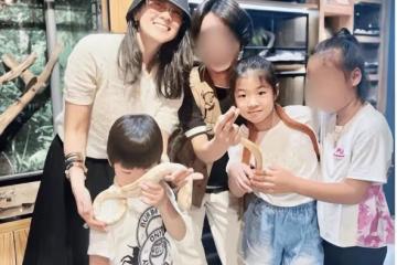 章子怡和女兒不受汪峰新戀情影響，逛爬寵店顏值逆襲！