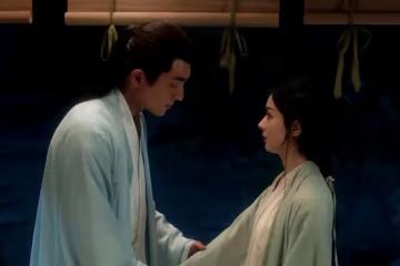 《烈焰》女主低情商發文，這是赤裸裸在給《與鳳行》做嫁衣啊