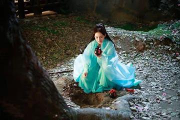 楊冪的少女感從何而來?怎樣打破固有的甜美印象,塑造氣質美人