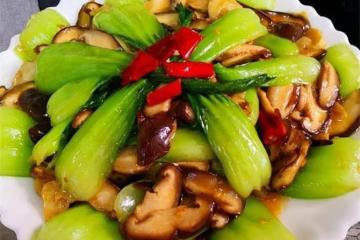 香菇油菜這樣做才好吃，學會這個做法，鮮香入味，營養下飯真不錯