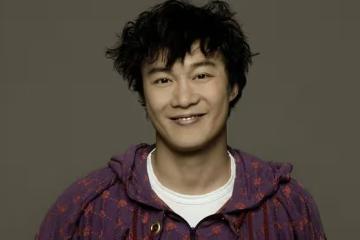 陳奕迅演唱會延期,聲帶不適含淚致歉,主動賠償顯誠意