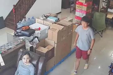 男子當繼父被笑話娶一送二，曬齣兒子一舉動贏麻，嘴巴都咧到耳後