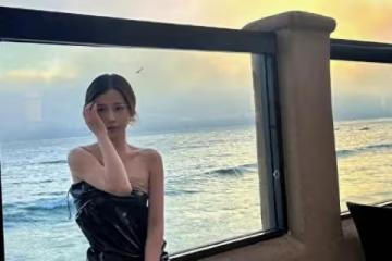 宋妍霏和程瀟優雅浪漫的弔帶裙，不如虞書欣甜辣時尚又迷人