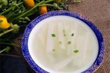 秋冬季的白蘿蔔湯真好喝，這樣做湯鮮味美，我家一周吃六次