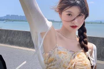 跟著范智喬學「場景化」穿搭，一不小心漂亮一整夏