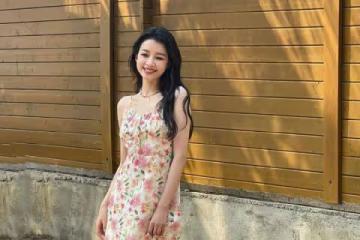 孫怡碎花弔帶裙上熱搜榜!弔帶裙仍是春夏的王炸穿搭,誰穿誰受益