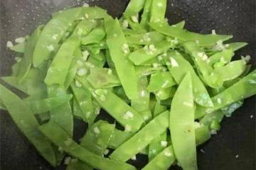 扁豆需要焯水後再炒嗎?教你一招,脆嫩入味,營養不流失