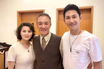 李幼斌夫婦罕同框,三婚老婆剪短髮大變樣,臉明顯老了身材卻真好