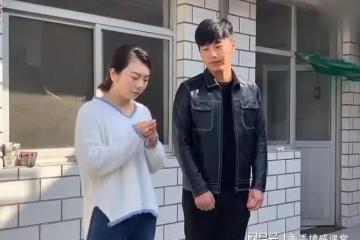 女房東是一個42歲的寡婦,挺漂亮的,她約我去爬山!遇到傾盆大雨