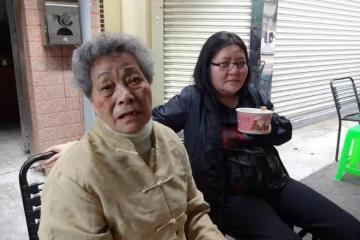 邱瓈寬母親告別儀式：王力宏 張小燕 陳建州抵達靈堂悼念