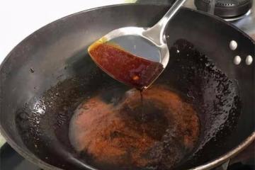 冰糖熬製糖色怎麼熬才正確?很多人沒有掌握其中的小技巧