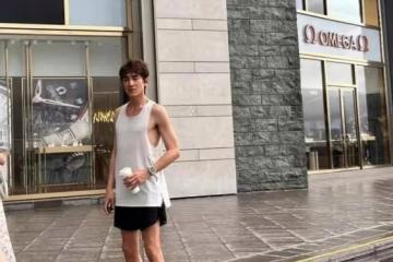 下部戲演駱駝祥子?林更新骨瘦如柴顯病態,變成九億少女的噩夢了