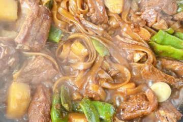 家常排骨🍖土豆燉豆角