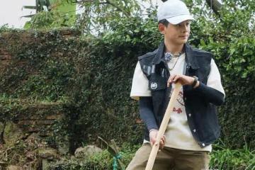 農村人就該幹活？丁真被12名男星抱團欺負！1個人要干13個人的活