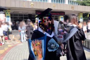 畢業生收到「泰國蝦花束」　網笑翻：還知道要配青菜