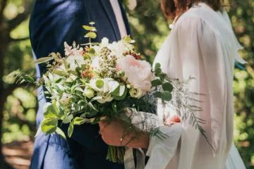 婆婆要面子,問我們拿8萬借給親戚,老公心軟答應,我:先離婚