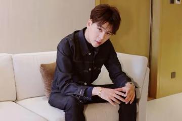 徐海喬曬照引熱議,40歲仍青春似少年,逆齡顏值驚艷眾人!