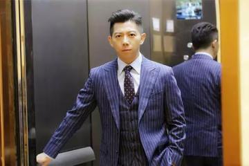 胡海泉《歌手》主持失誤，口誤連連，專業形象受挑戰？