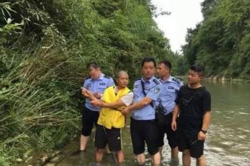 回顧:2020年90後逃犯姚常鳳被執行死刑,母親稱我以為他早死了