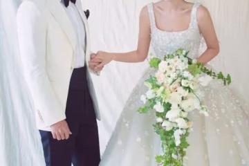 幫老婆拿包，玄彬、孫藝珍兩口子外出度蜜月被網友偶遇！