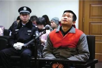 回顧:北京20歲小伙因恨殺害繼母,被判無期後卻說:監獄更像家