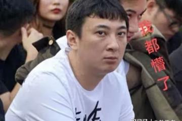 王健林才接走孫女!王思聰的私生子又來了,各路網紅帶娃認祖歸宗