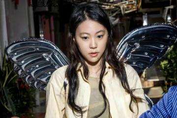 竇靖童驚艷轉型，優雅少女形象亮相，王菲基因強大顯現！