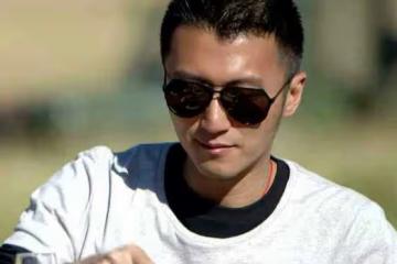 謝霆鋒路演拒比心,堅守搖滾初心,個性魅力引關注