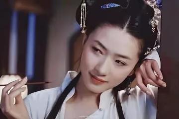 撒狗糧！萬茜深夜牽手老公進酒店超膩歪，真夫妻就是比電視好看