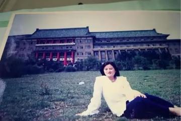2010年,江蘇女子見一學生像前夫,調查後竟是她死了17年的兒子