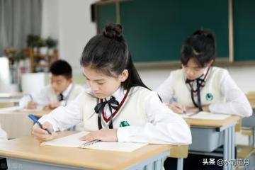我有2個女兒，大女兒嫁有錢人「常故意向窮妹妹炫耀」！我生日到了，大女兒包2萬大紅包「小女兒卻只送2箱牛奶」結果一打開盒子我嚇壞衝去她家 # 原來最值得我驕傲的是小女兒～