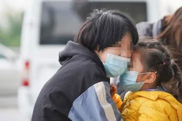 回顧6歲女孩被拐3年又被賣,14年秘密尋親成功後,將養父告上法庭