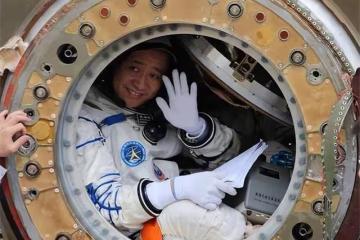 聶海勝妻子：在丈夫上太空前提離婚，保密生活隱藏了多少辛酸