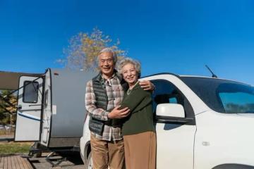 兒媳:你們退休了,我父母有病接來你們伺候,婆婆:我們旅遊去的