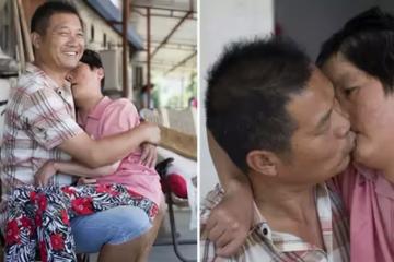50歲的男人，帶著老婆一起上班，每天都要親吻她很多次，被酸「老夫老妻不害臊」知道真相後，全哭紅眼